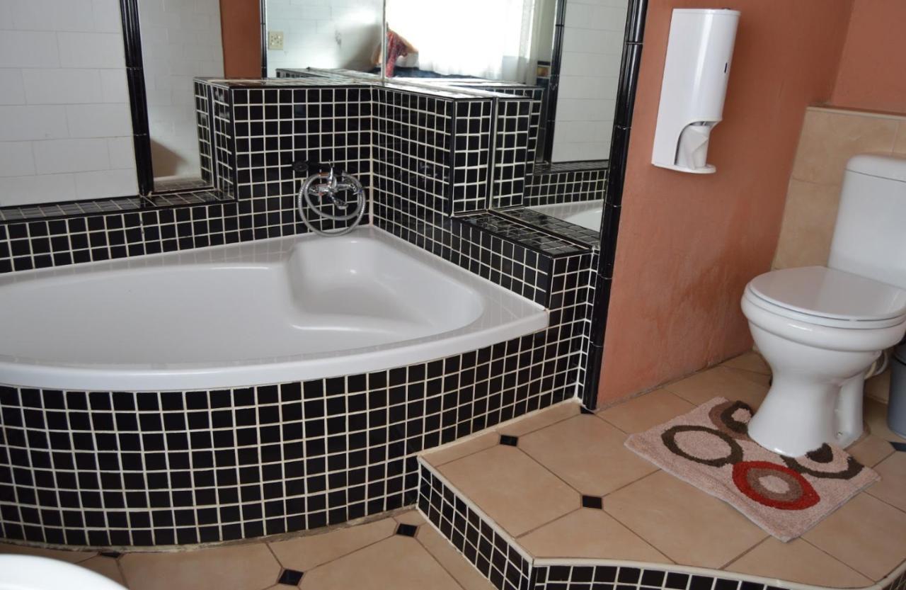 House Ebony B&B Newcastle Ngoại thất bức ảnh