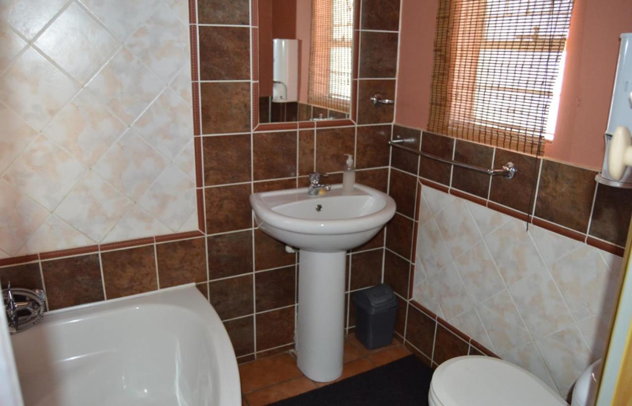 House Ebony B&B Newcastle Ngoại thất bức ảnh